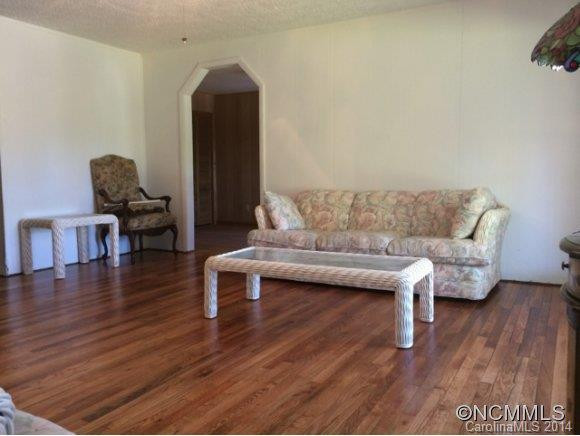 97 Fair Oaks Road - Photo 2