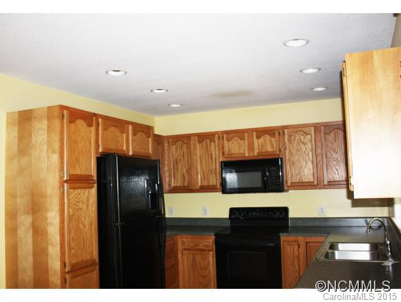 5 Poplar Creek Drive - Photo 5