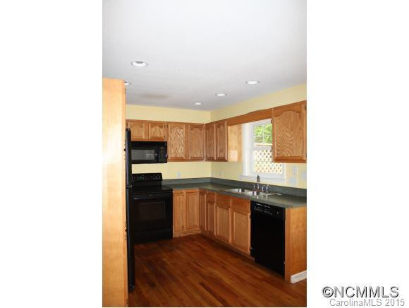 5 Poplar Creek Drive - Photo 6