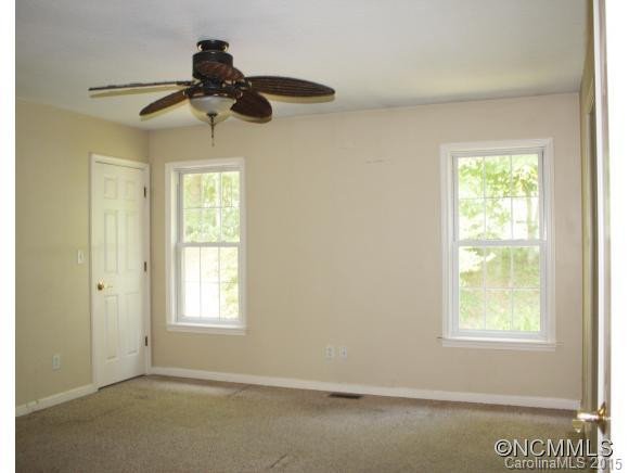 5 Poplar Creek Drive - Photo 7