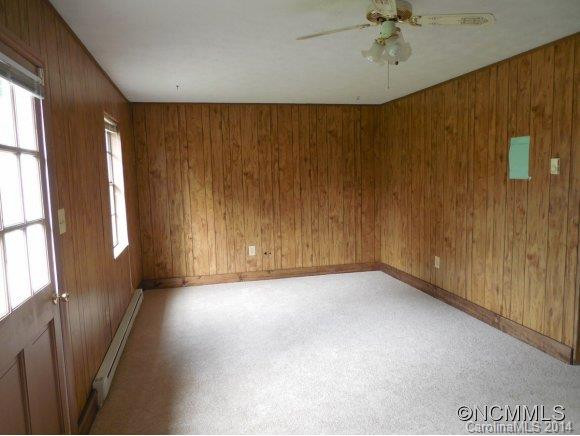 26 Mount Carmel Drive - Photo 2