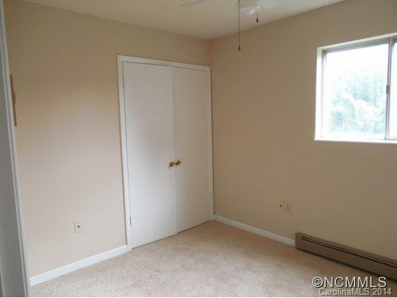 26 Mount Carmel Drive - Photo 7