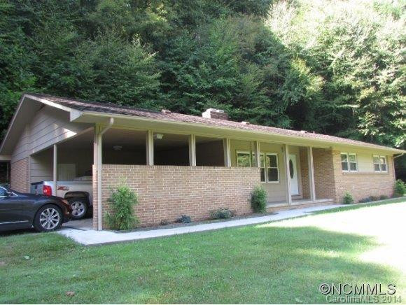 583 Deer Park Lake