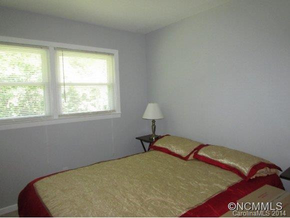 583 Deer Park Lake - Photo 12