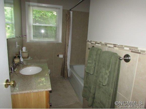 583 Deer Park Lake - Photo 15