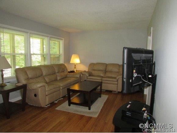 583 Deer Park Lake - Photo 4