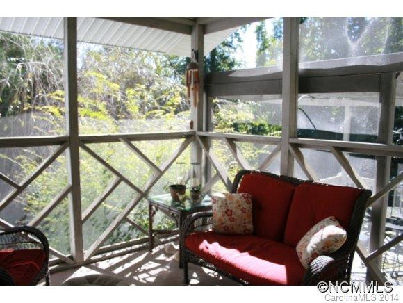 2 McCredie Court - Photo 9