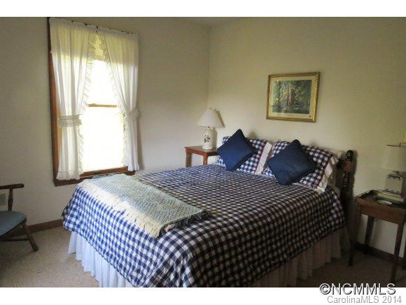 1107 Summit Drive - Photo 13