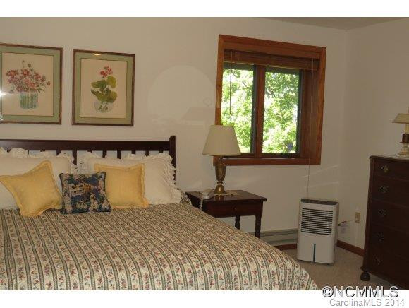 1107 Summit Drive - Photo 15