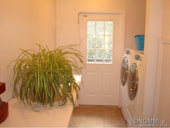 10 Kates Meadow Ln - Photo 18