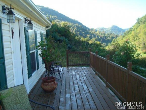 10 Kates Meadow Ln - Photo 19