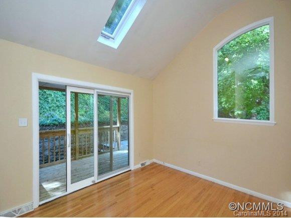 24 Wisteria Drive - Photo 7