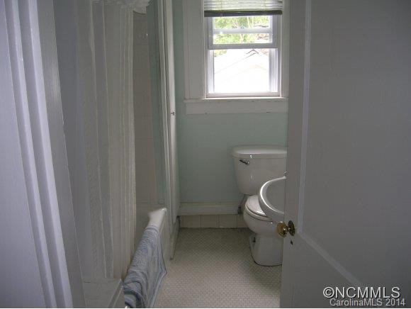 34 Eola Avenue - Photo 14