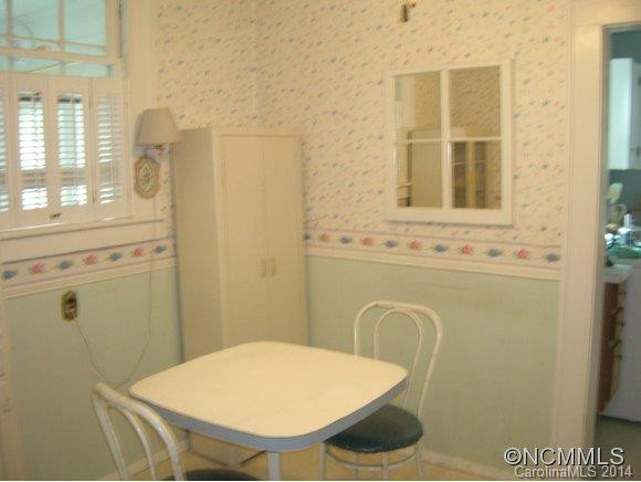 34 Eola Avenue - Photo 8