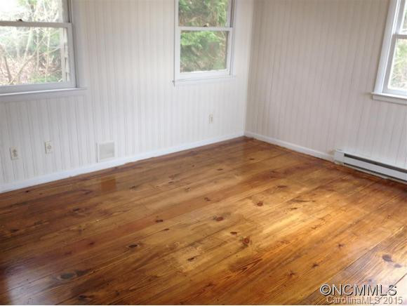 705 Fairview Forest Drive - Photo 17
