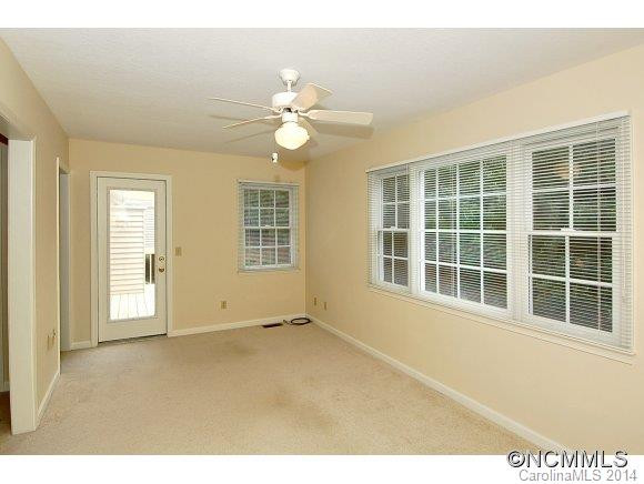 1044 SADDLEBROOK DRIVE - Photo 8