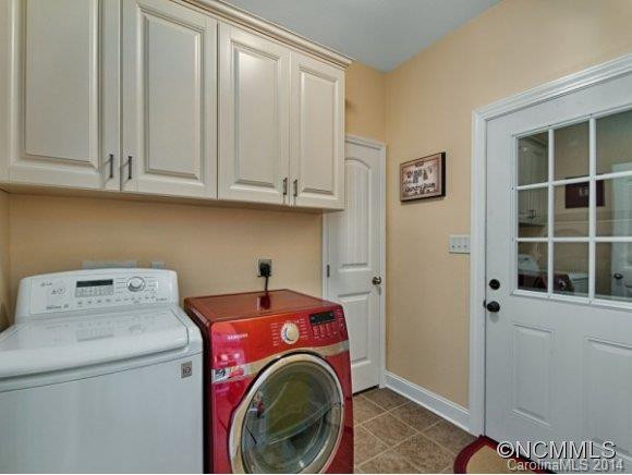 12 AMARETTO DRIVE - Photo 17