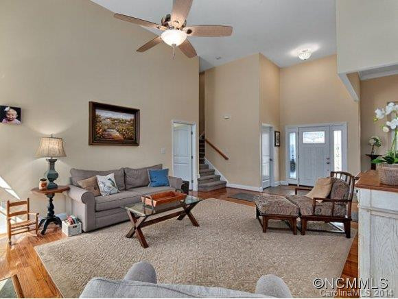 12 AMARETTO DRIVE - Photo 4