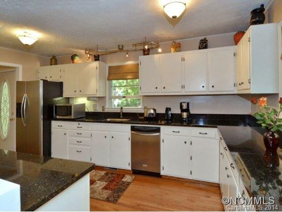 217 CHILDS DRIVE - Photo 4