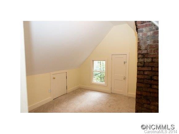 150 Forest Lane - Photo 16