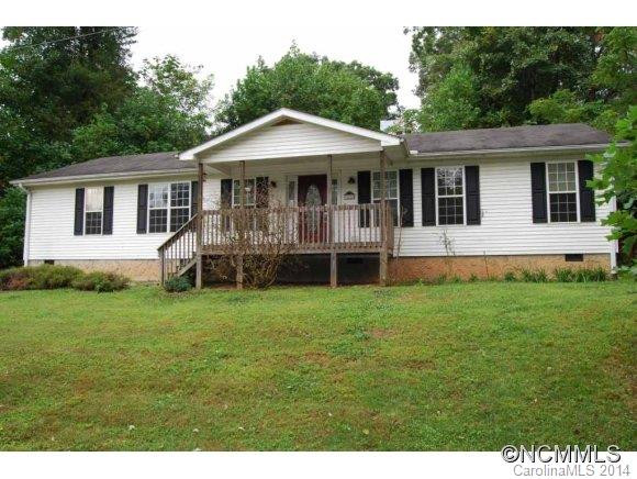61 Rhododendron Dr