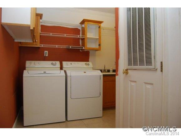 61 Rhododendron Dr - Photo 13