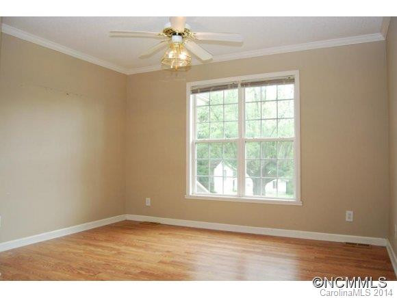 61 Rhododendron Dr - Photo 10