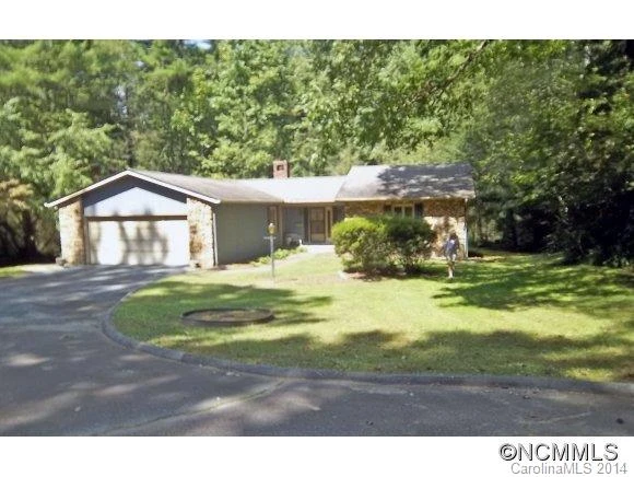 136 Pleasant Hill Road