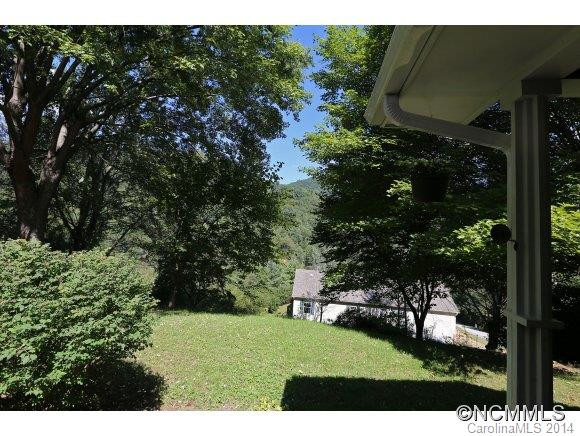 260 Rovingwood Drive - Photo 2