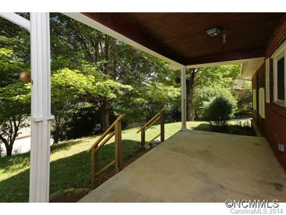260 Rovingwood Drive - Photo 17