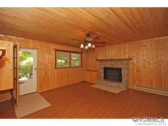 260 Rovingwood Drive - Photo 4