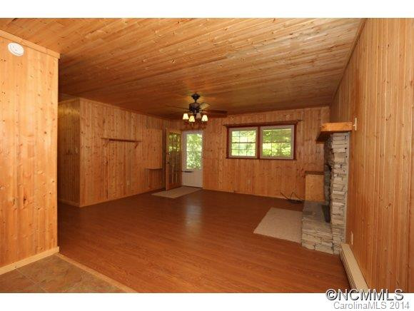 260 Rovingwood Drive - Photo 5