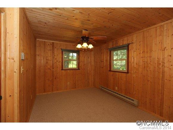 260 Rovingwood Drive - Photo 8