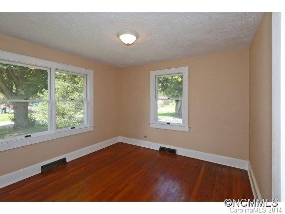 29 Paul Holland Rd - Photo 15