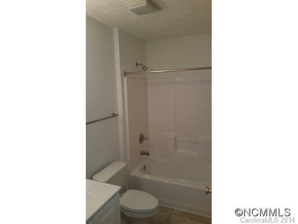 21 BROADVIEW DR - Photo 9