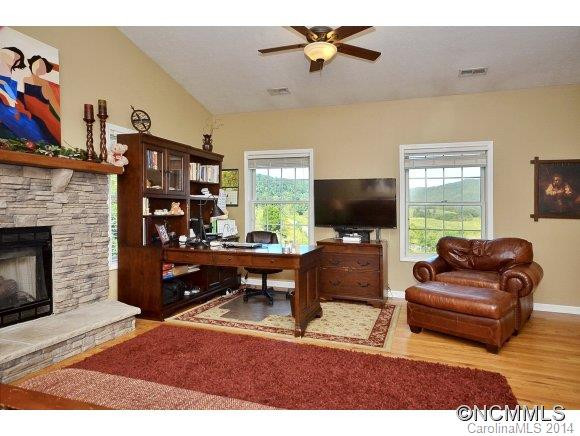 103 Falling Glen Drive - Photo 14