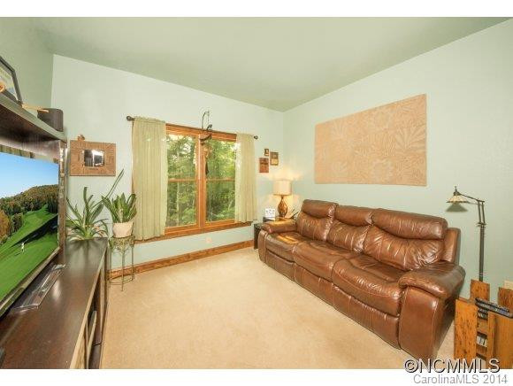 281 Usgewi Court - Photo 15