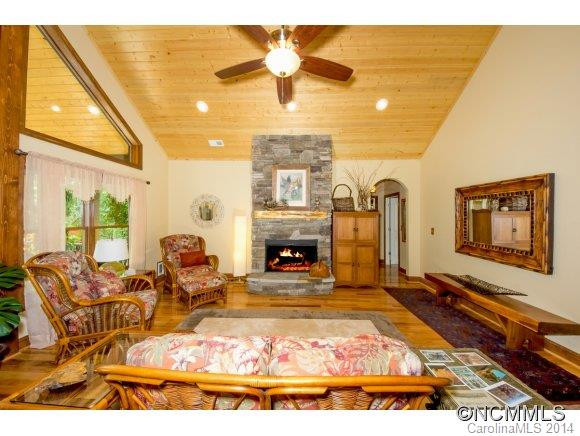 281 Usgewi Court - Photo 4
