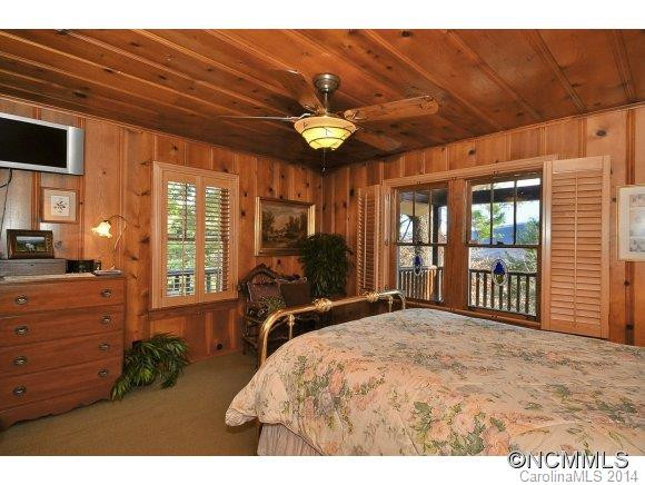 876 Walker Road - Photo 14
