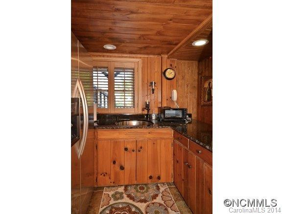 876 Walker Road - Photo 18