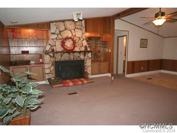 28 Woodscape Drive - Photo 2