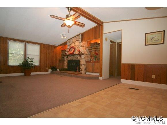 28 Woodscape Drive - Photo 13