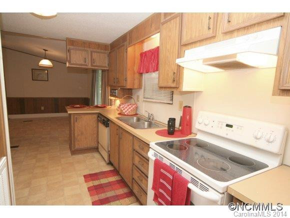 28 Woodscape Drive - Photo 15