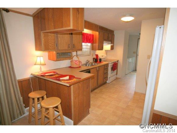 28 Woodscape Drive - Photo 3