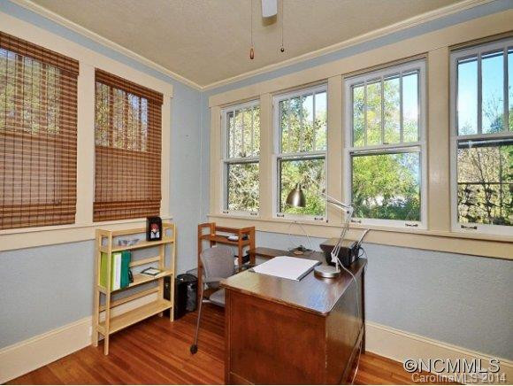 109 PENNSYLVANIA AVE - Photo 11