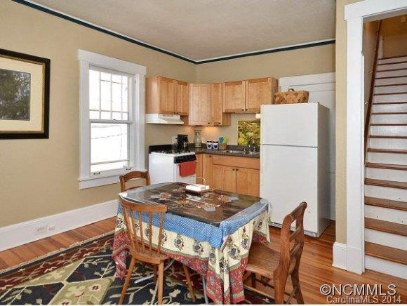 109 PENNSYLVANIA AVE - Photo 7