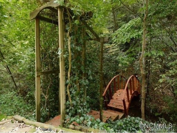 100 CREEKSTONE LANE - Photo 16