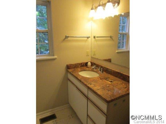 33 Sheppard Dr - Photo 13