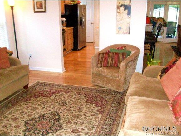 81 Crayton Road - Photo 3
