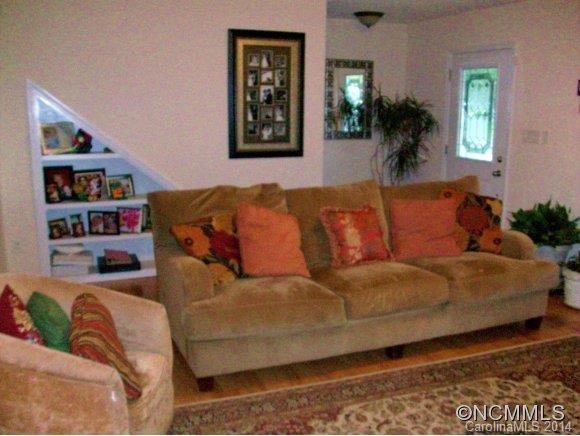 81 Crayton Road - Photo 4